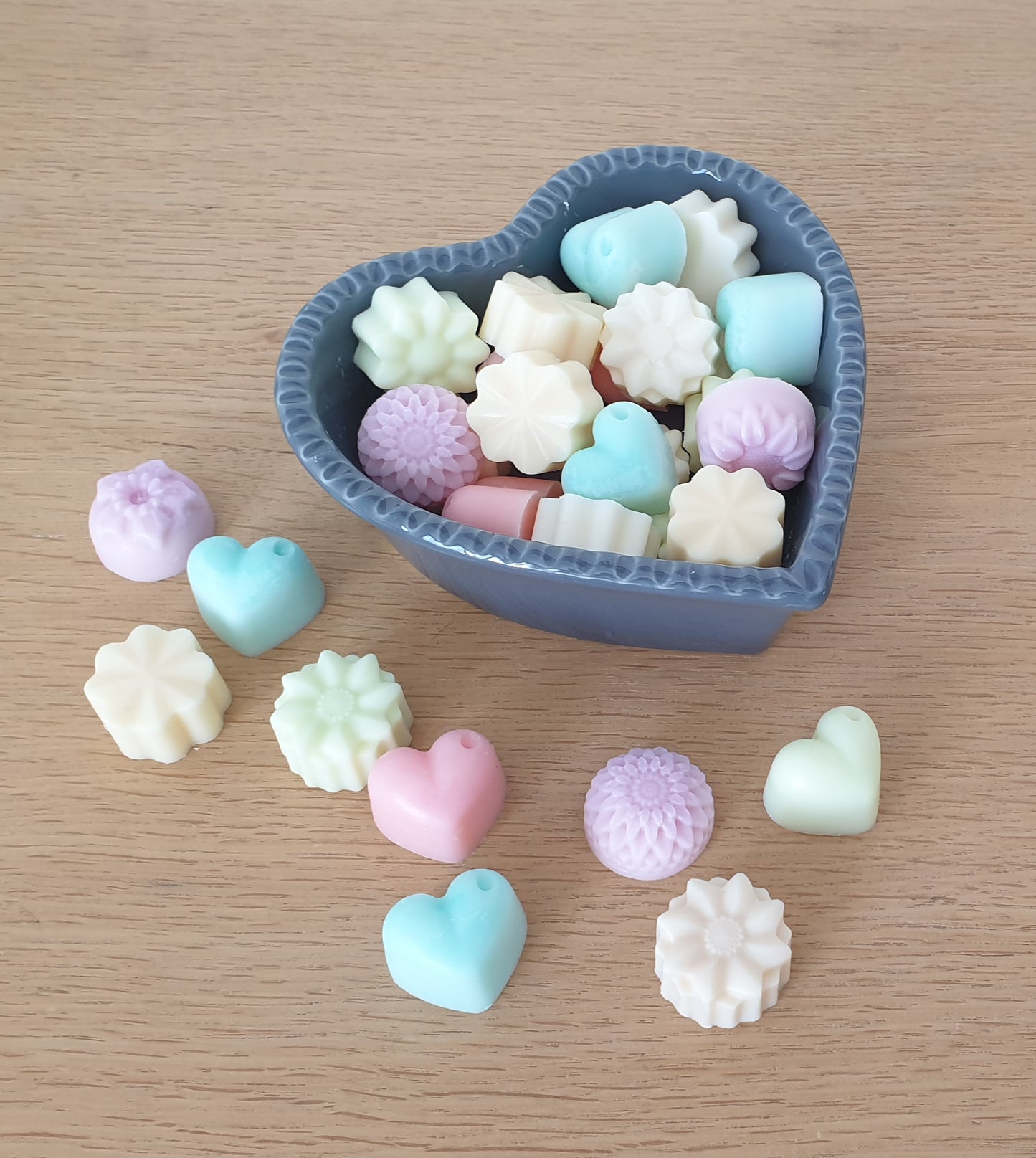 Pack of 12 wax melts of your choice