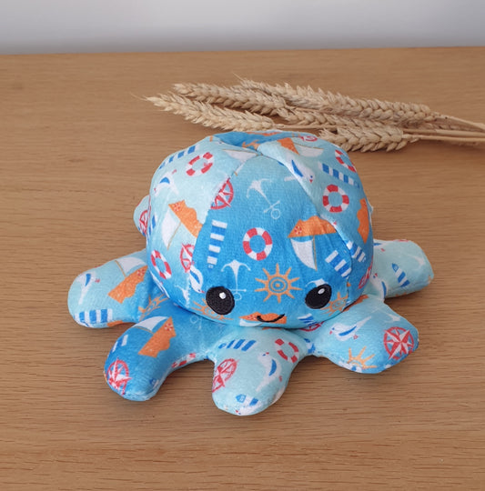 Reversible octopus plush toy