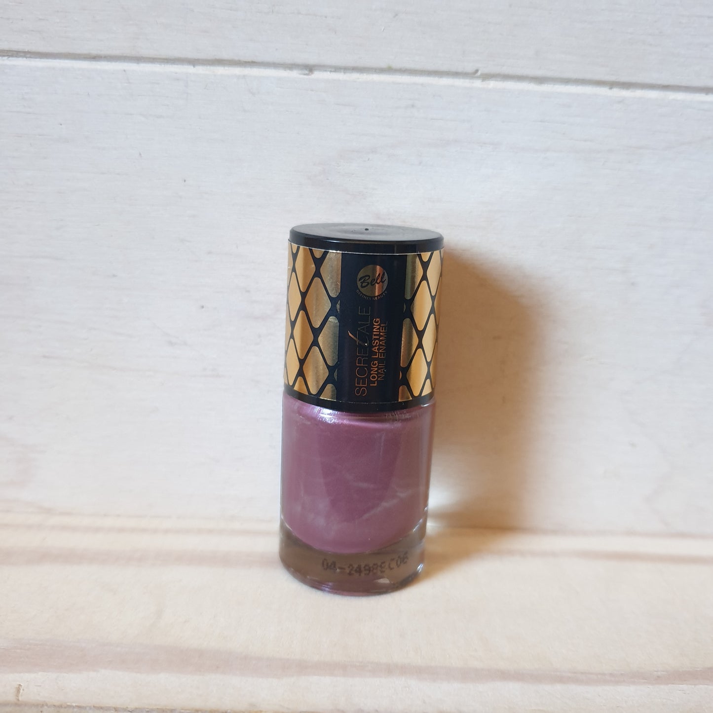 Nail polish Bell