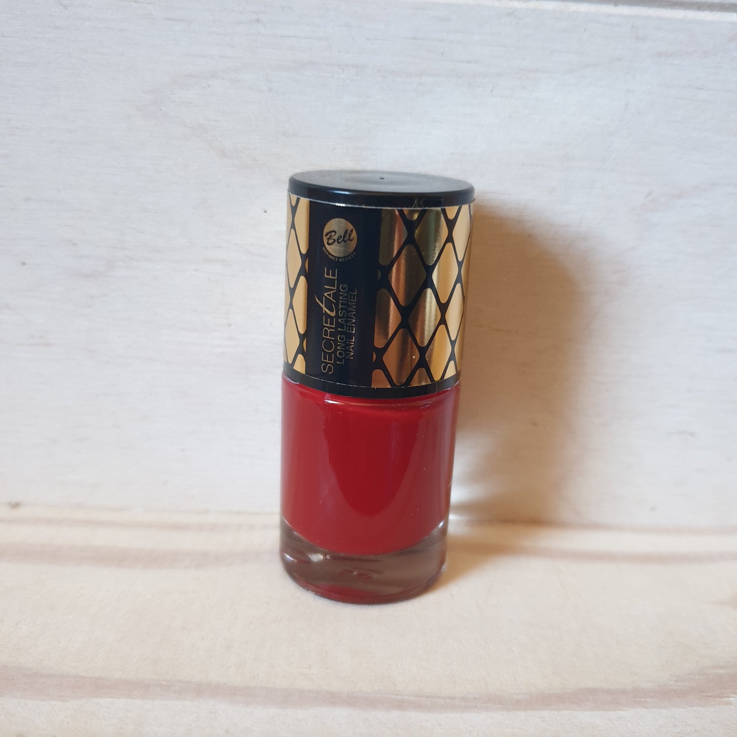 Nail polish Bell