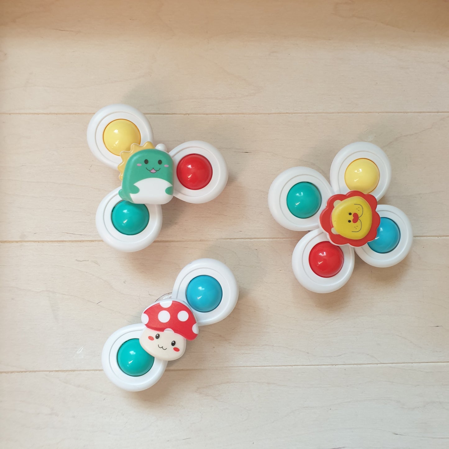 Suction cup baby spinner toys