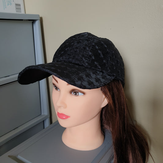 Adjustable black cap flower lace