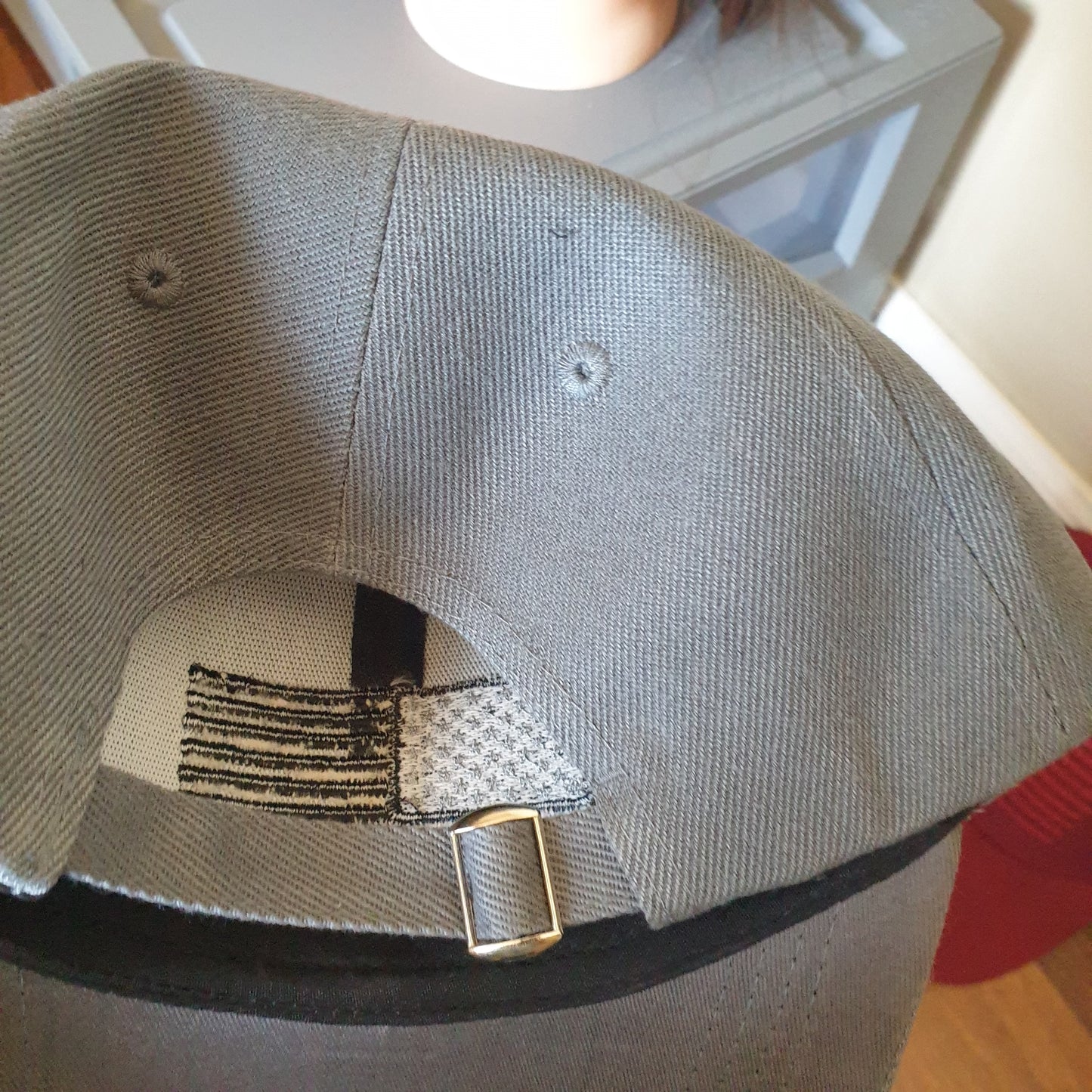 Adjustable gray cap Flag