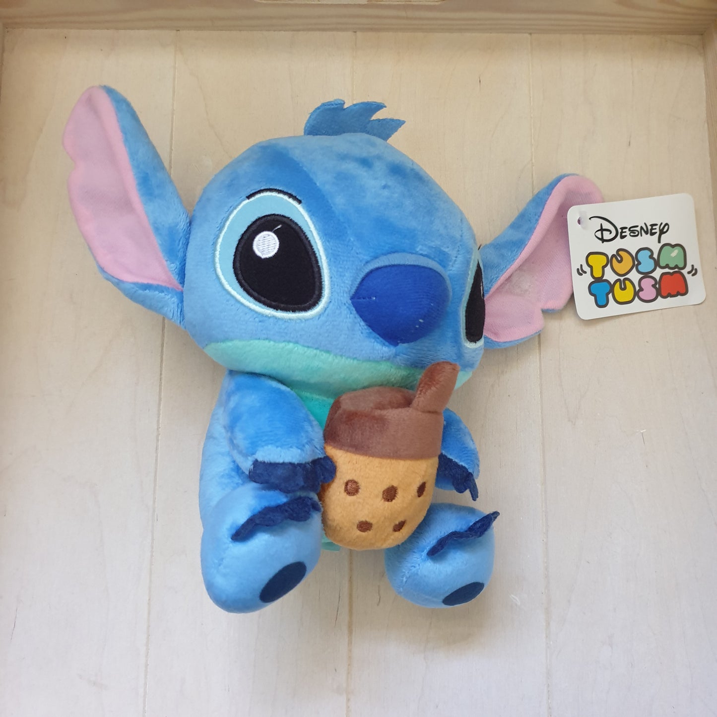 Plush stitch hazelnut