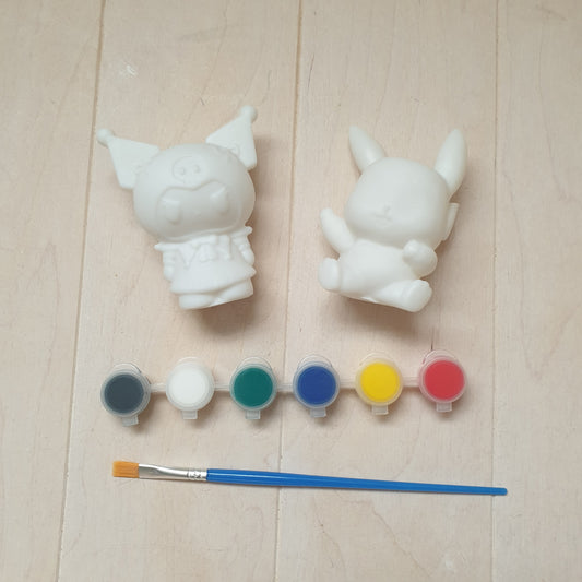 Figurines and paint kit