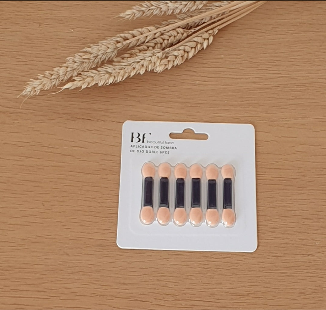 Eyeshadow applicators