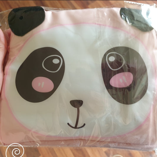 Panda cooler lunch bag with defects