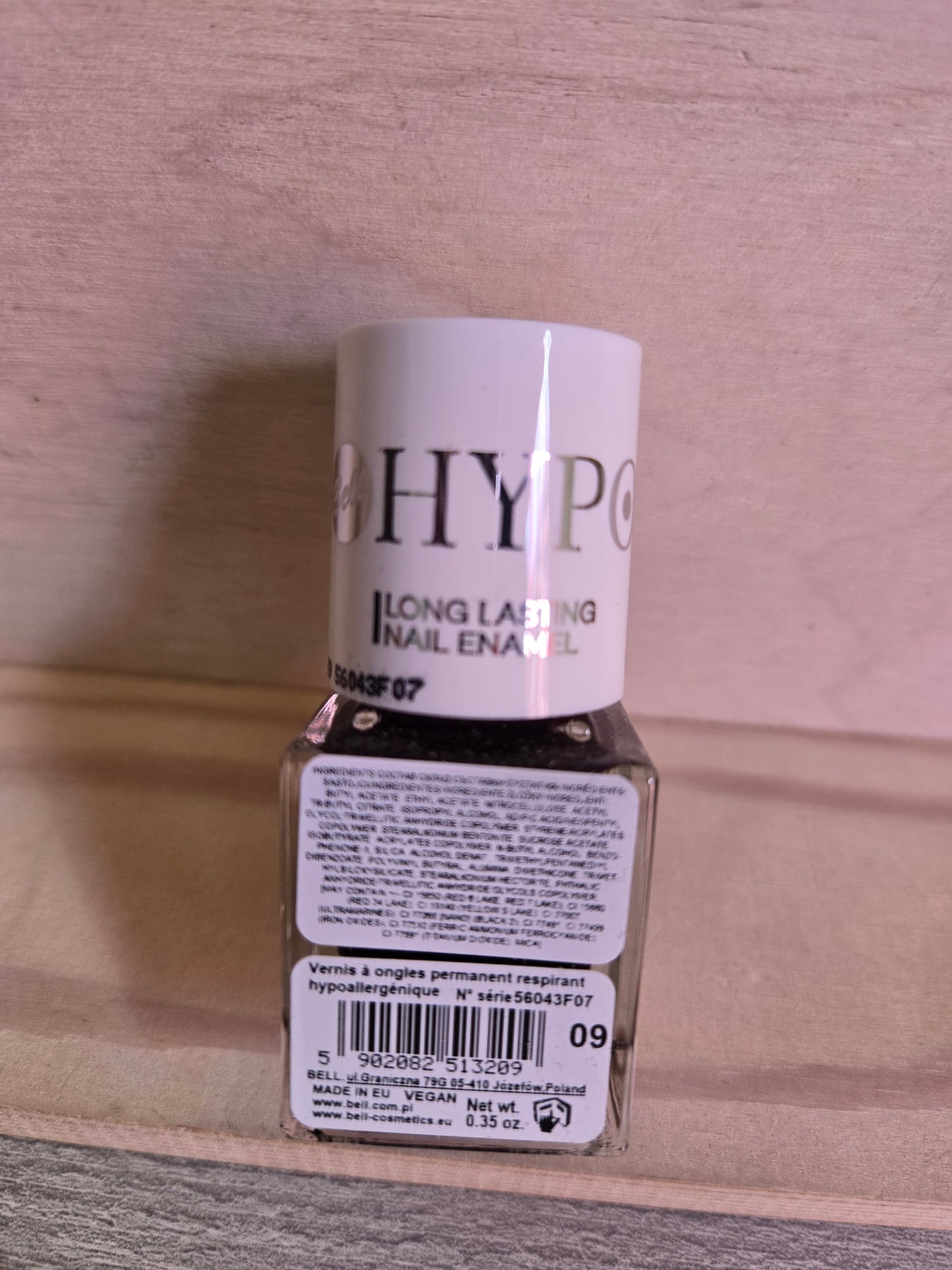 Nail polish hypoallergenic